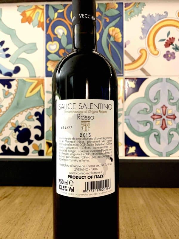 Label Salice-Salentino-DOP-Vecchia-Torre-2015